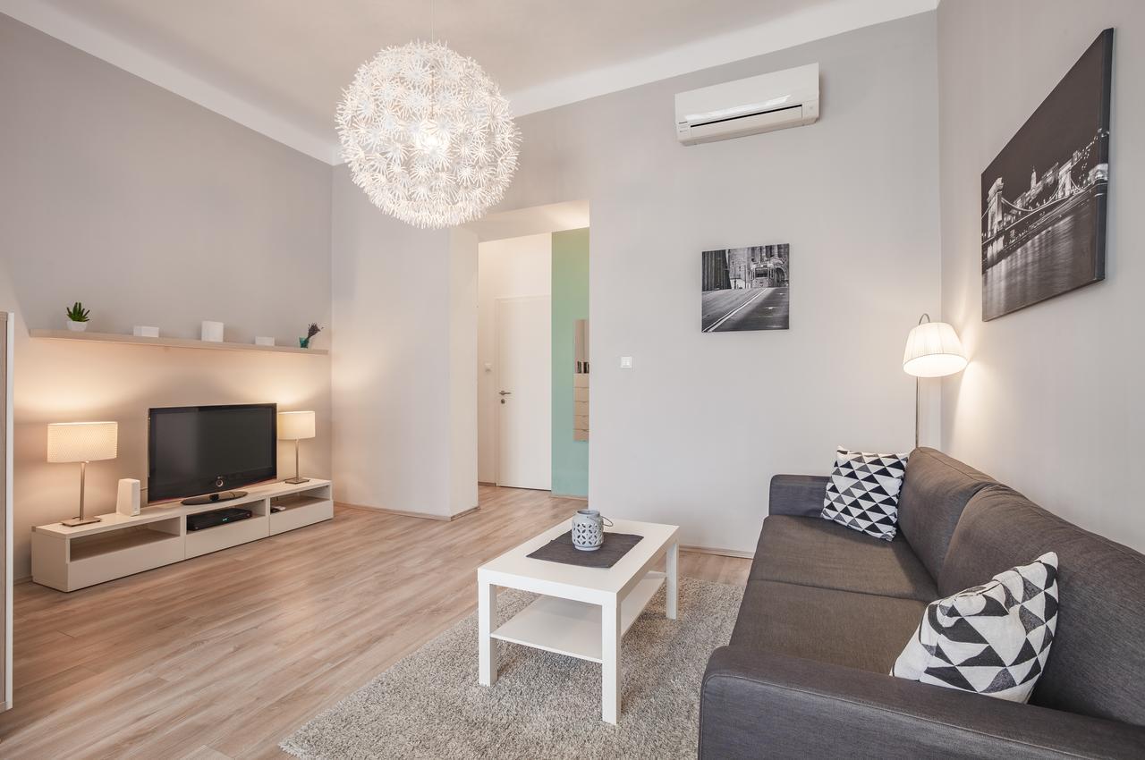 Synagogue Apartment Dohany บูดาเปสต์ ภายนอก รูปภาพ